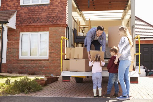 Accessible moving service information for Man With Van Deptford