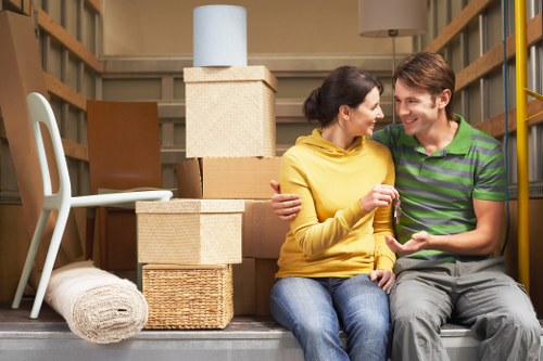 Deptford local moving van for flats and shared homes